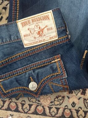 True Religion Ricky Big QT Blue Denim Thick Tan Orange Stitch  Men Jeans Size 38